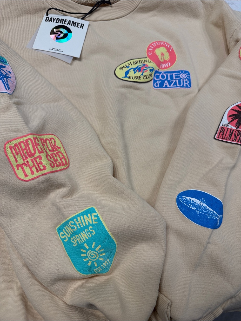 Daydreamer Destination Patches Oversized Crew